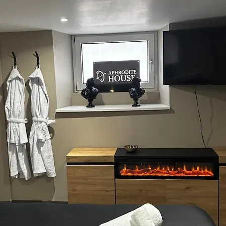 Intime Avec Sauna A Appartement *